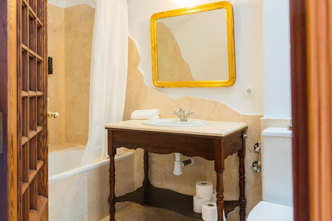 Petit Hotel Petra-Rentallorca Petra  Petra (Mallorca)